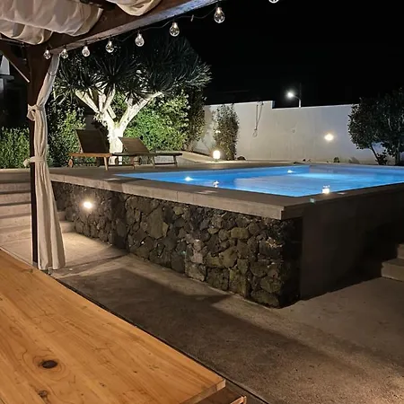 Casa As Sete * Angra do Heroísmo