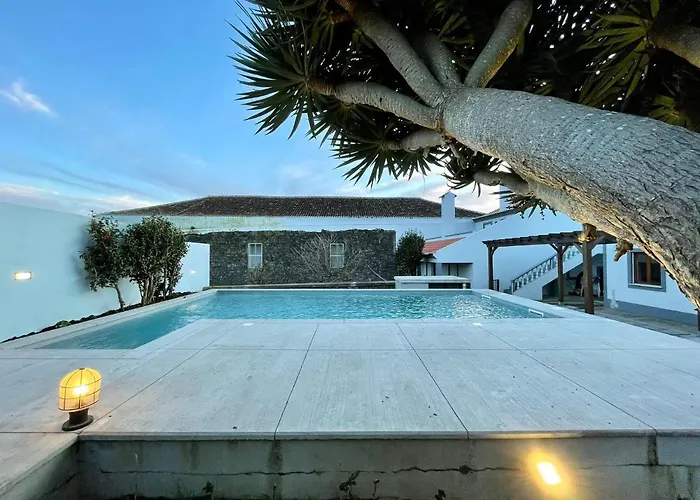 Casa As Sete * Angra do Heroísmo