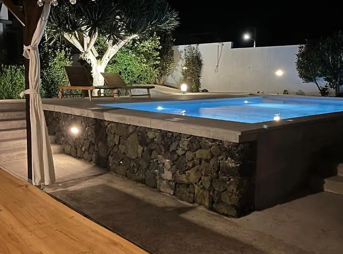 Casa As Sete * Angra do Heroísmo