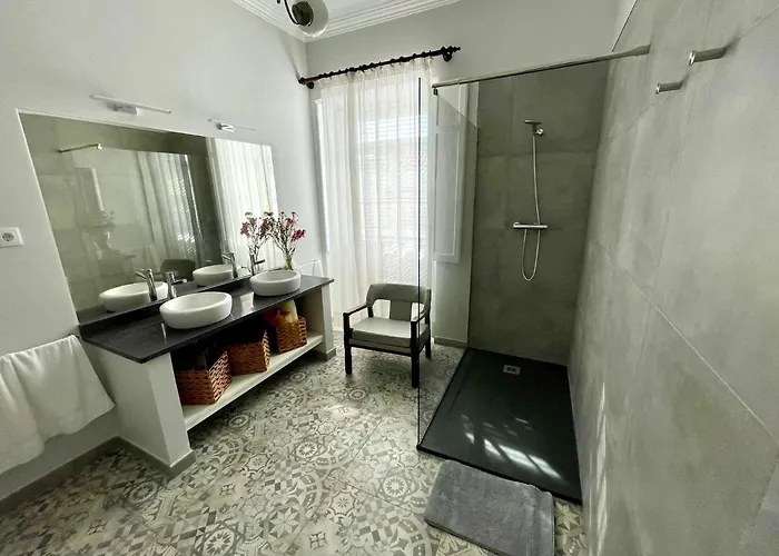 Casa As Sete * Angra do Heroísmo